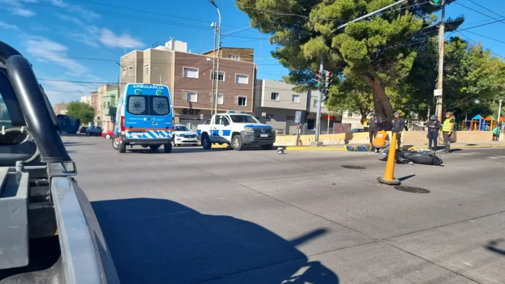 Dos personas heridas tras un fuerte choque en Comodoro
