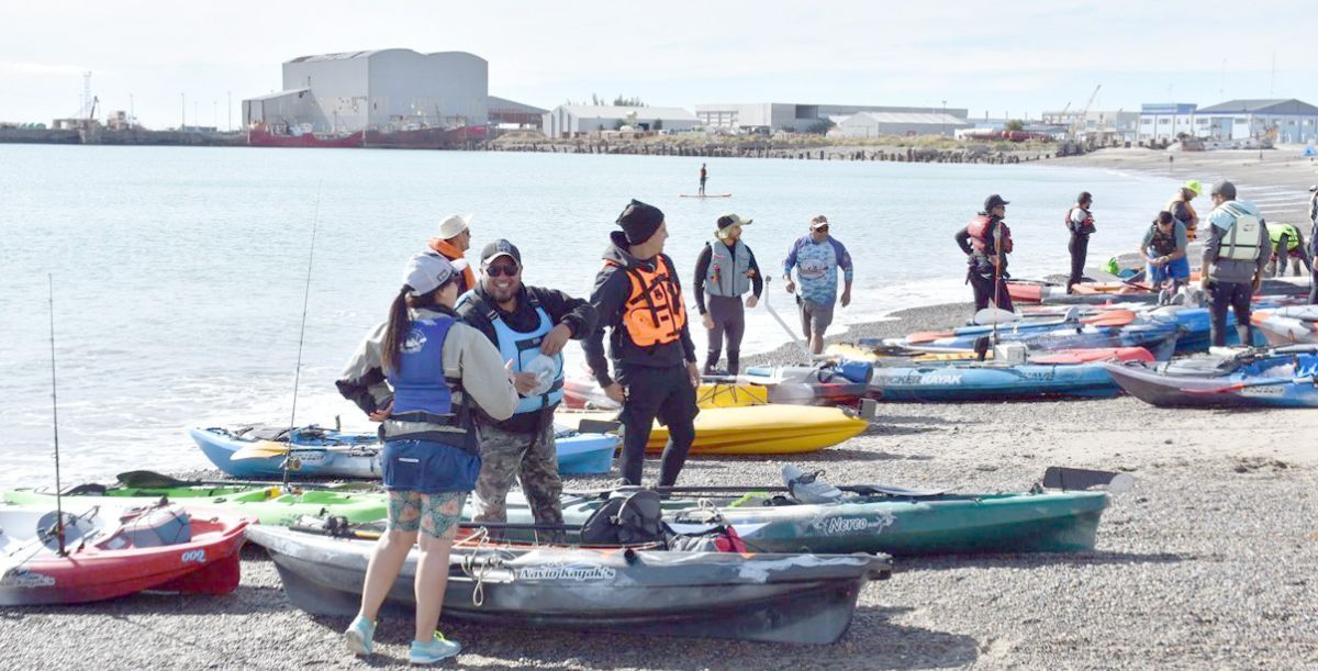 Gran torneo de pesca en kayak