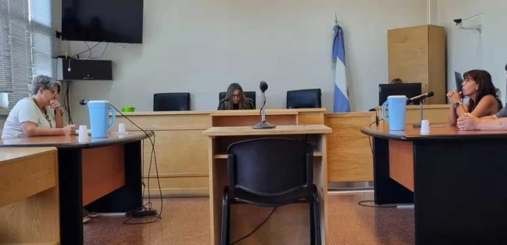 Esquel: Un hombre fue condenado a 3 años y 3 meses de prisión efectiva por abuso sexual simple de una niña de 6 años