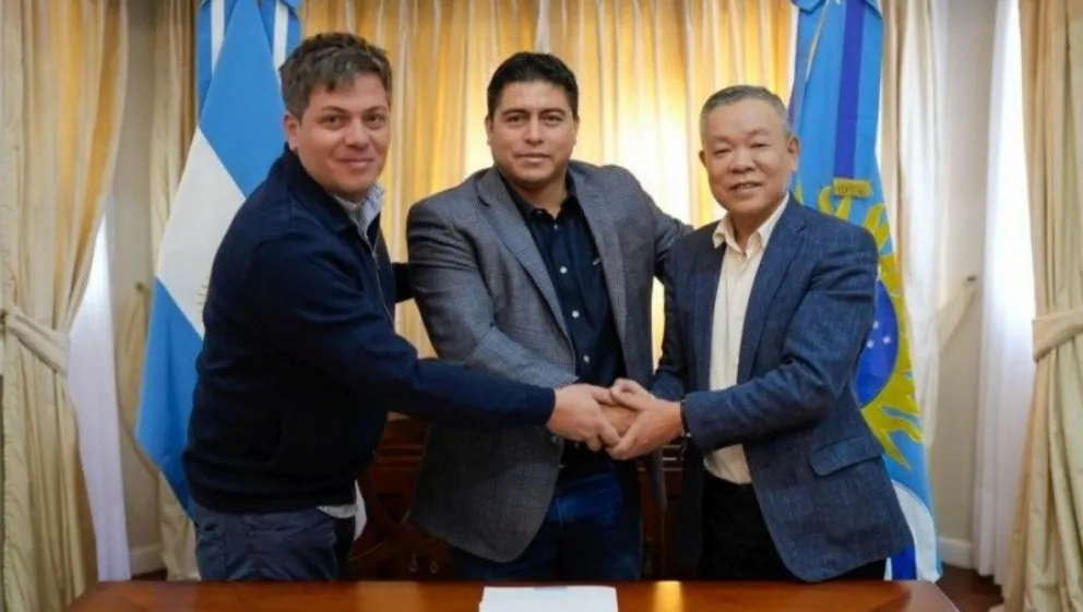 Empresarios chinos invertirán más de 200 millones de dólares en Santa Cruz