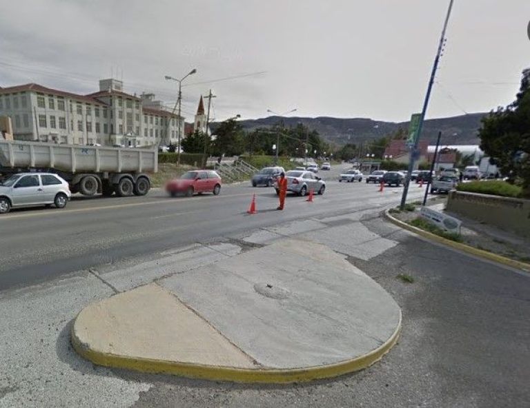 Corte de calzada por tareas de saneamiento en Km 3