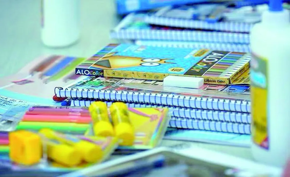 Organizan una colecta de útiles escolares para niños y niñas del barrio 30 de Octubre