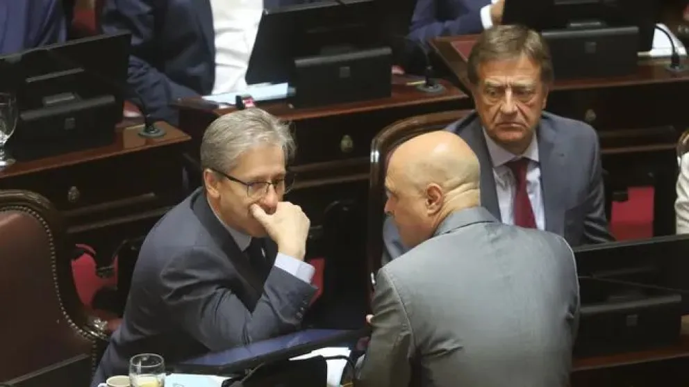 Senado: gobernadores de la UCR salieron al rescate de Milei y se cayó la comisión investigadora por el caso $LIBRA