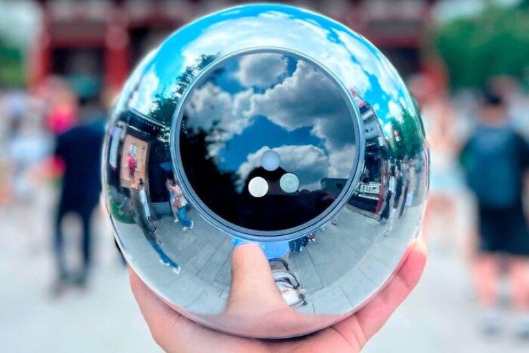 Alerta en Comodoro: vecinos denuncias ofertas de dinero a menores para escanear sus ojos