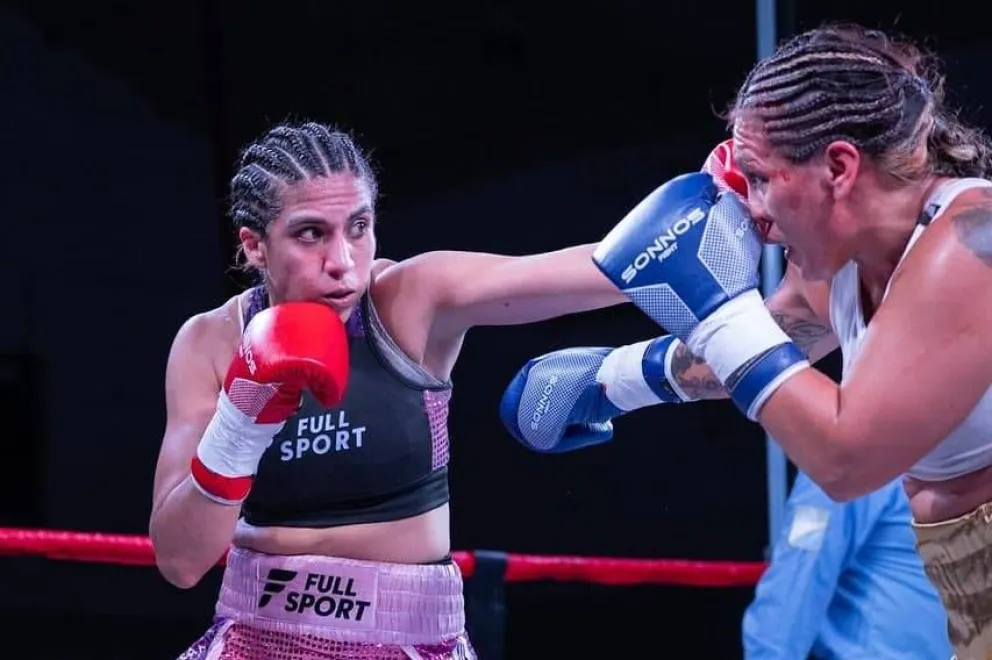 Boxeo en Neuquén: Claudia López no pudo imponer la experiencia y perdió en Cutral-Có