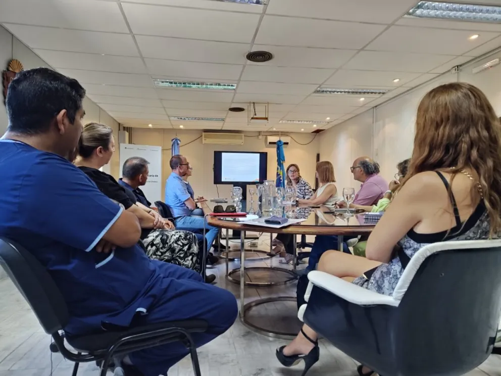Provincia presentó estrategia para mejorar la accesibilidad, calidad y seguridad en la atención de las Guardias de los Hospitales