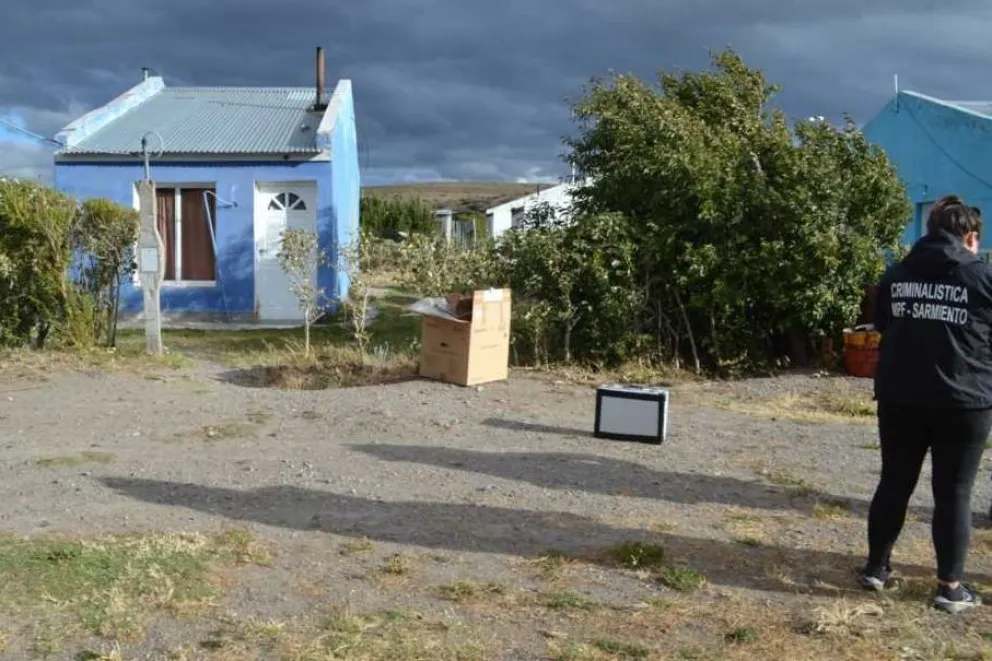 Lago Blanco: Un hombre apuñalado por su hermano fue trasladado de urgencia al Hospital Regional de Comodoro