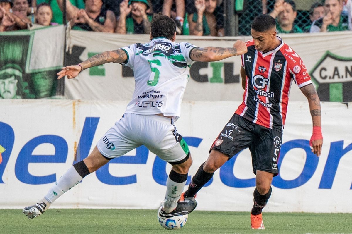 Primera Nacional: el clásico finalizó en tablas