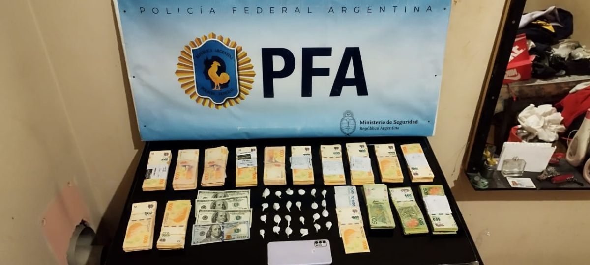 Puerto Madryn: la Policía Federal realizó una serie de allanamientos  por narcomenudeo