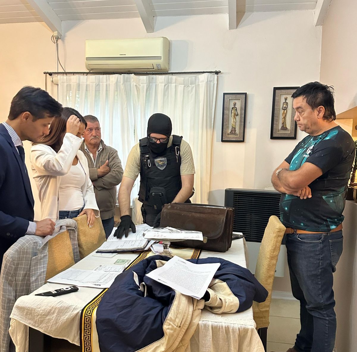 La Policía de Chubut detuvo a conocido médico por falsificación de firmas para certificados de licencia de conducir