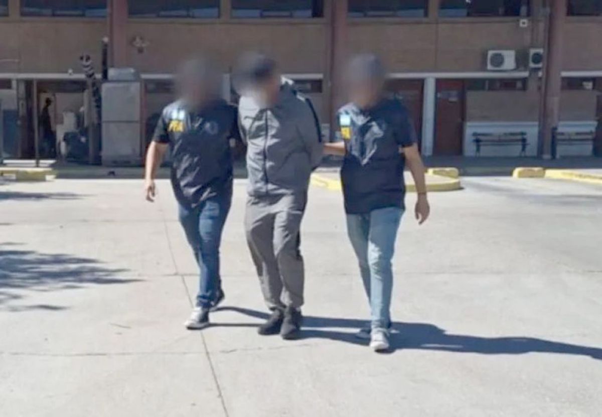 Detuvieron en Puerto Madryn a un hombre con pedido de captura por tentativa de robo