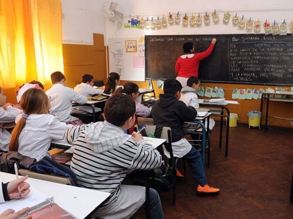 Chubut: Docentes aún esperan una propuesta superadora