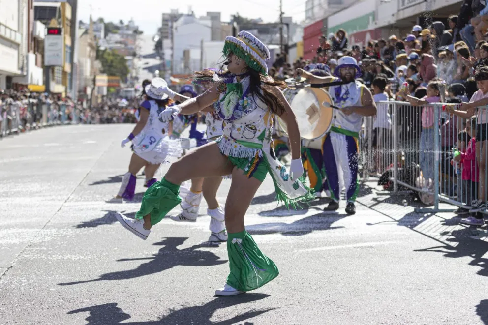 Carnavales 2025 en Comodoro Rivadavia: programación, transporte y artistas invitados