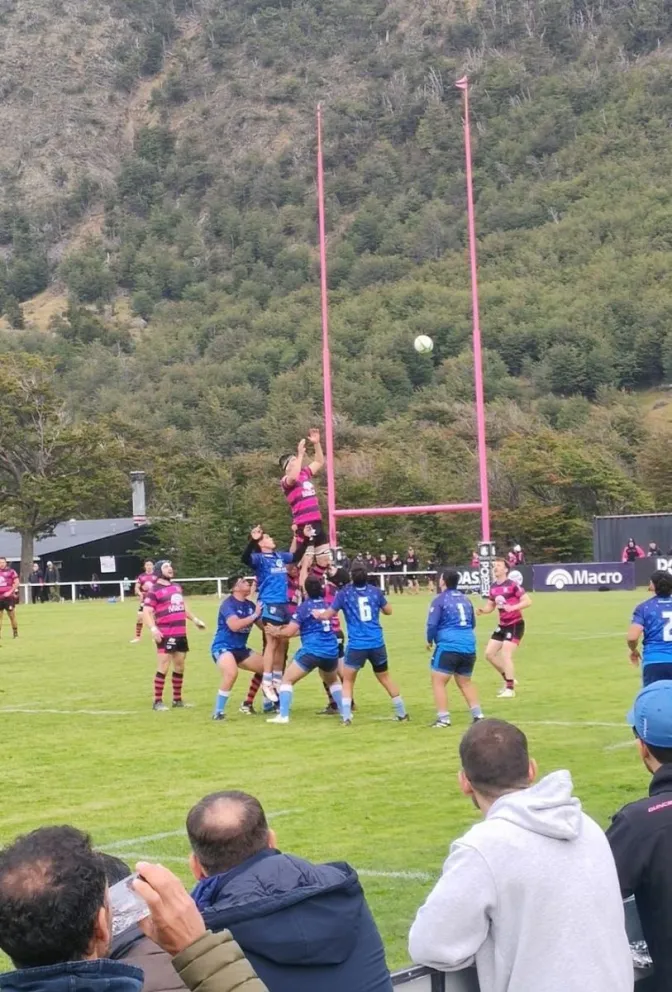Gran victoria de Chenque RC en Ushuaia