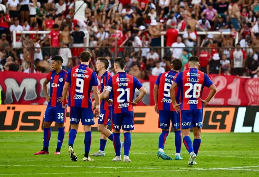 San Lorenzo recibe a Racing, que rotaría jugadores tras el título en la Recopa Sudamericana