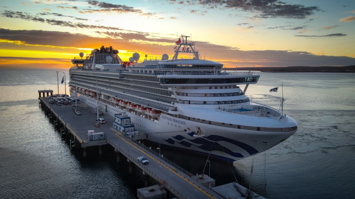 En una nueva escala de la Temporada de Cruceros, Puerto Madryn recibió al Sapphire Princess