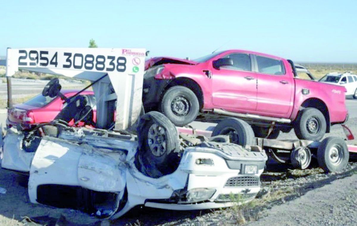 Cinco personas al hospital tras choque frontal en acceso norte de Trelew