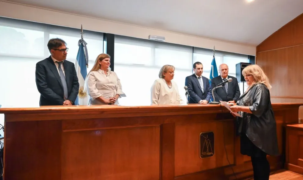 Esther Rodrigues asumió como Secretaria de Asuntos Constitucionales y Electorales del STJ