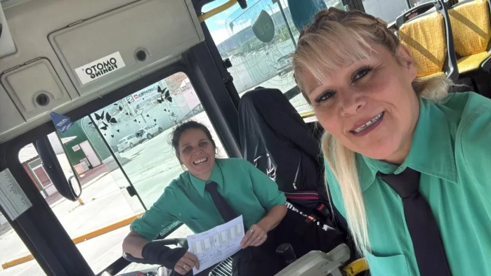 La historia de las cuatro mujeres que cumplieron el sueño de ser colectiveras