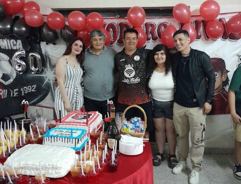 Pasión y compromiso: el camino de Mónica Manquemilla en el futsal infantil