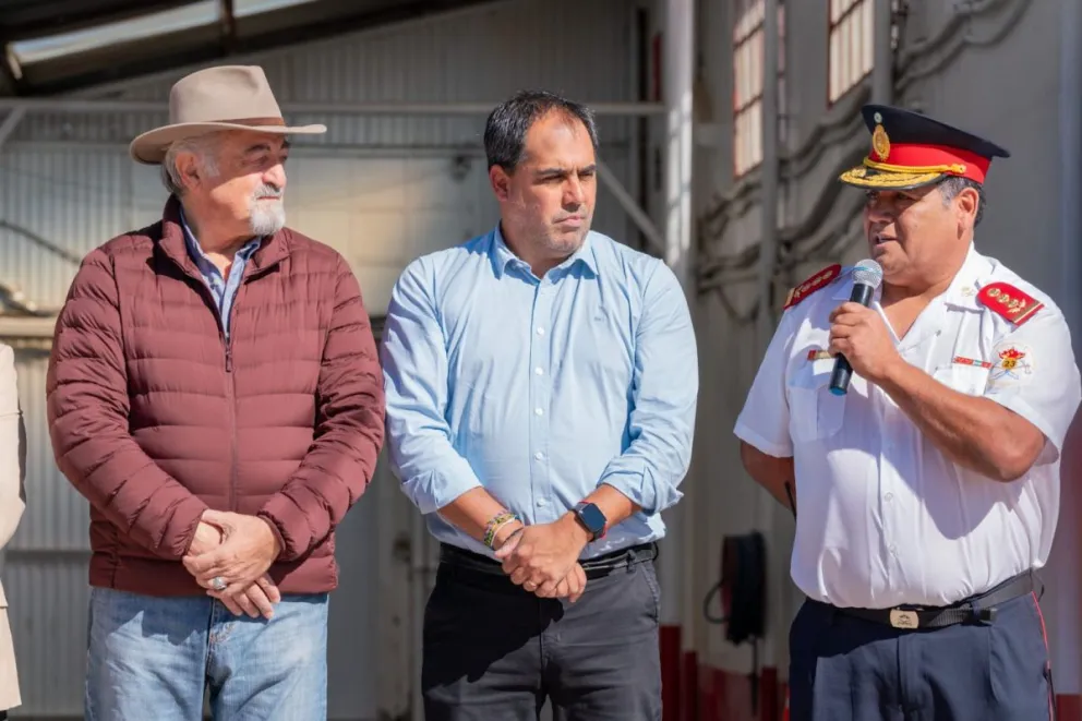 El Destacamento N°3 de Bomberos Voluntarios celebró su 29° aniversario con el acompañamiento de Othar Macharashvili
