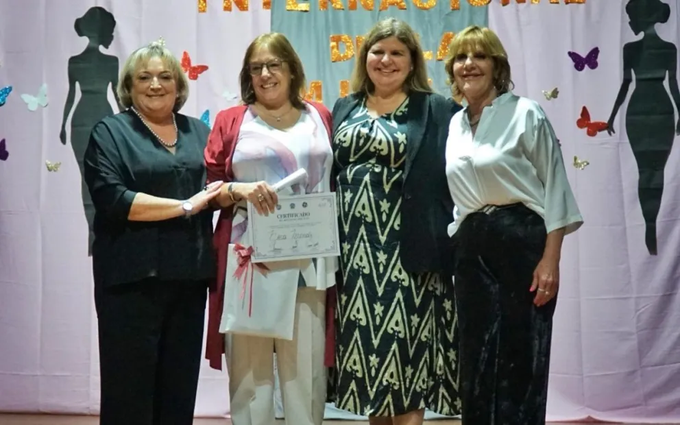 Bustos y Banfi participaron de actividades por el 8M en Rawson