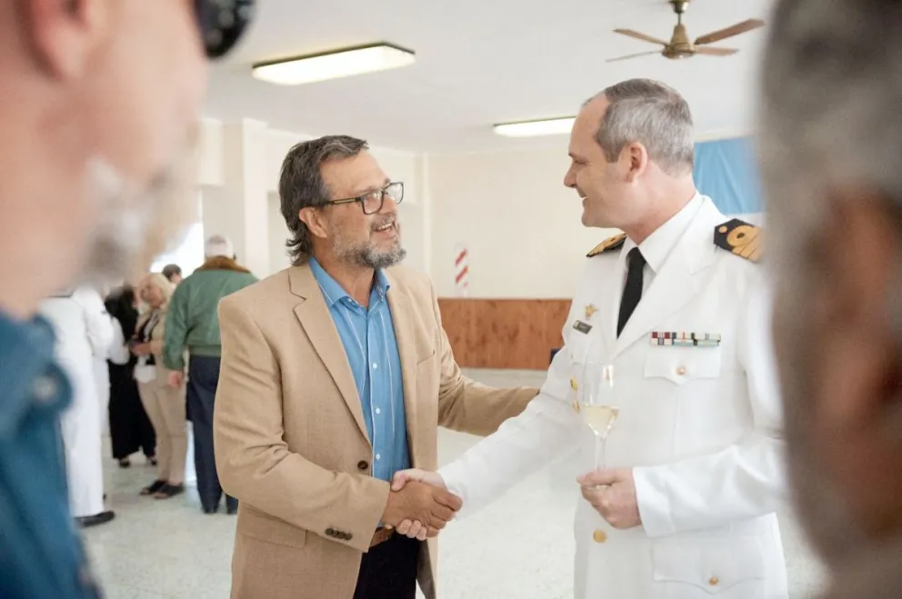 Rawson participó de la asunción del nuevo jefe de la Base Almirante Zar