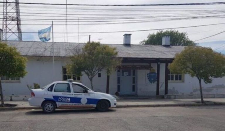 Denuncian a presidenta de una cooperativa de Rawson por amenazas de muerte a empleada del Gobierno