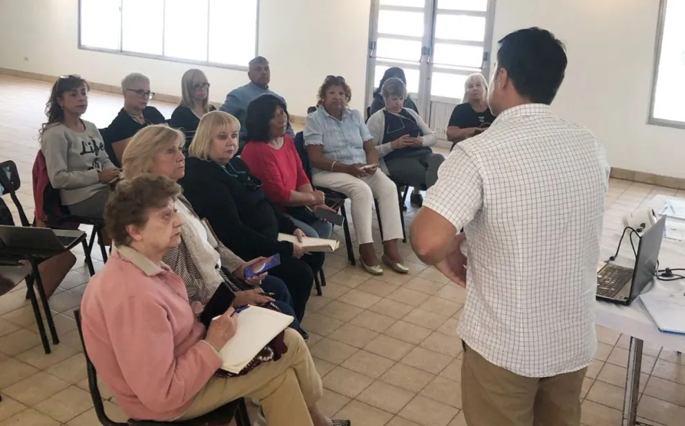 El ISSyS capacita a jubilados en alfabetización digital