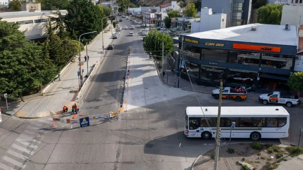 Tras una renovación integral, se habilitó la media calzada en Av. Yrigoyen y Belgrano