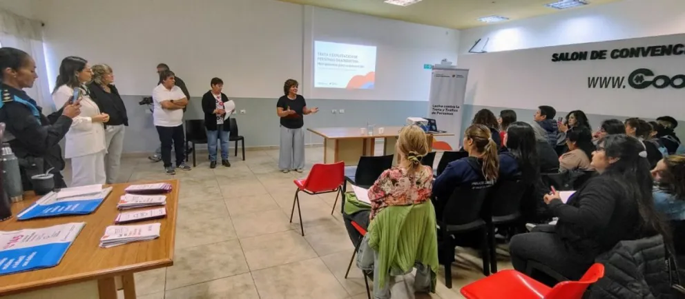 Esquel refuerza la lucha contra la trata de personas con una capacitación clave