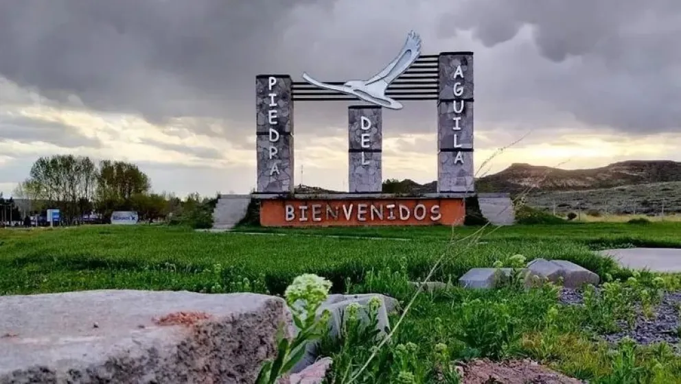 Neuquén: hallaron muerta a una mujer y su auto apareció abandonado en Buenos Aires