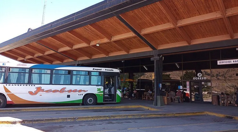 Terminal de ómnibus de Esquel con mejoras para brindar más confort y seguridad