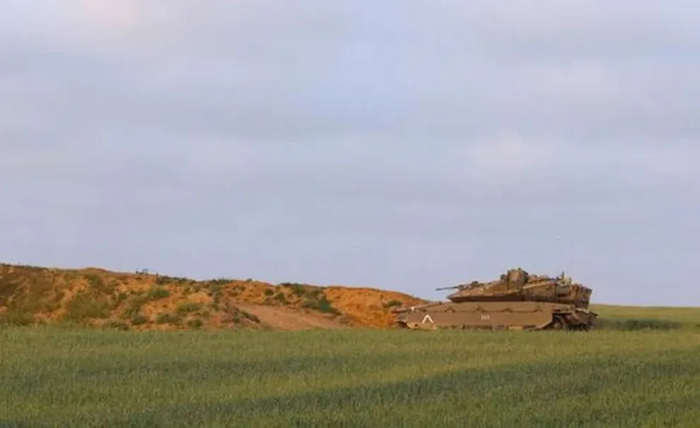 Israel amplía su ofensiva terrestre en Gaza y Hamás responde con cohetes sobre Tel Aviv