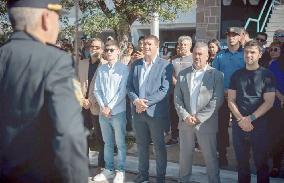 Biss acompañó el inicio del ciclo lectivo en el Instituto Superior de Formación Policial Nº 811 de Rawson