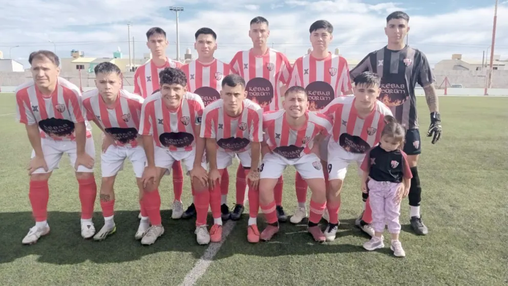 Roca confirmó el triunfo y también es líder