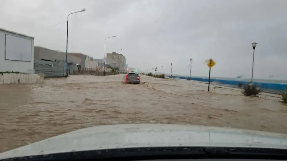 La ciudad respondió a la intensidad de la lluvia: cayeron 15 mm en una hora