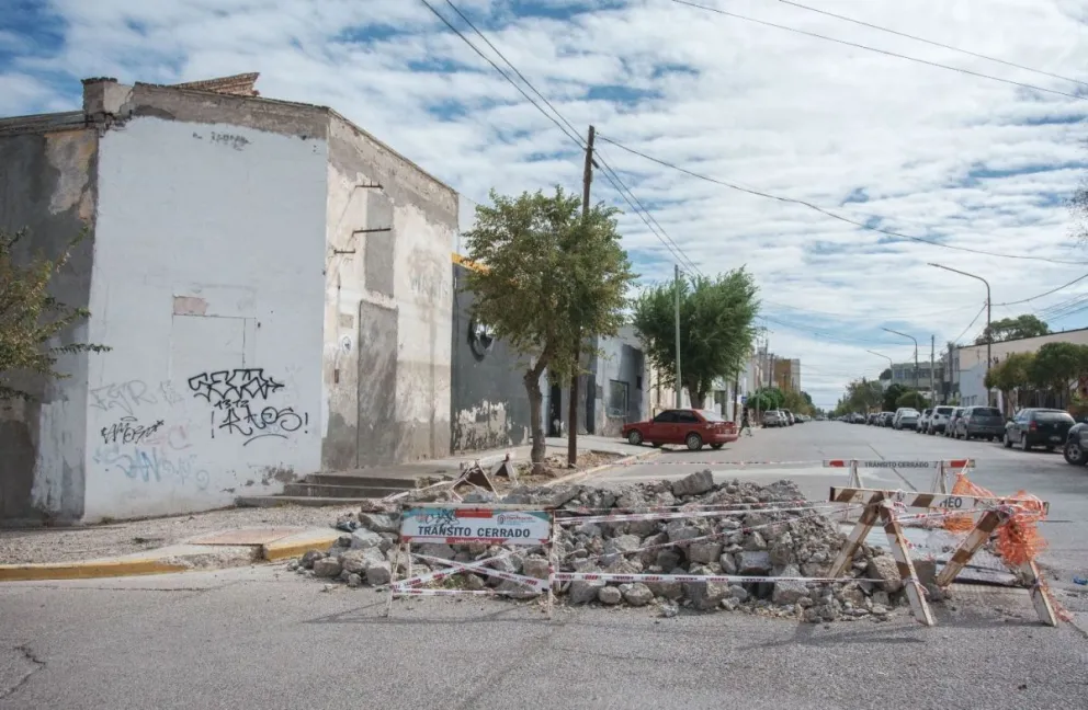 Obra pública en Rawson: Se avanza con el plan integral de reparación de calles