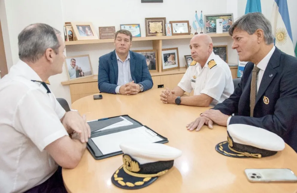 Rawson: Biss y autoridades de la Base Aeronaval coordinan acciones para la ceremonia del 2 de Abril