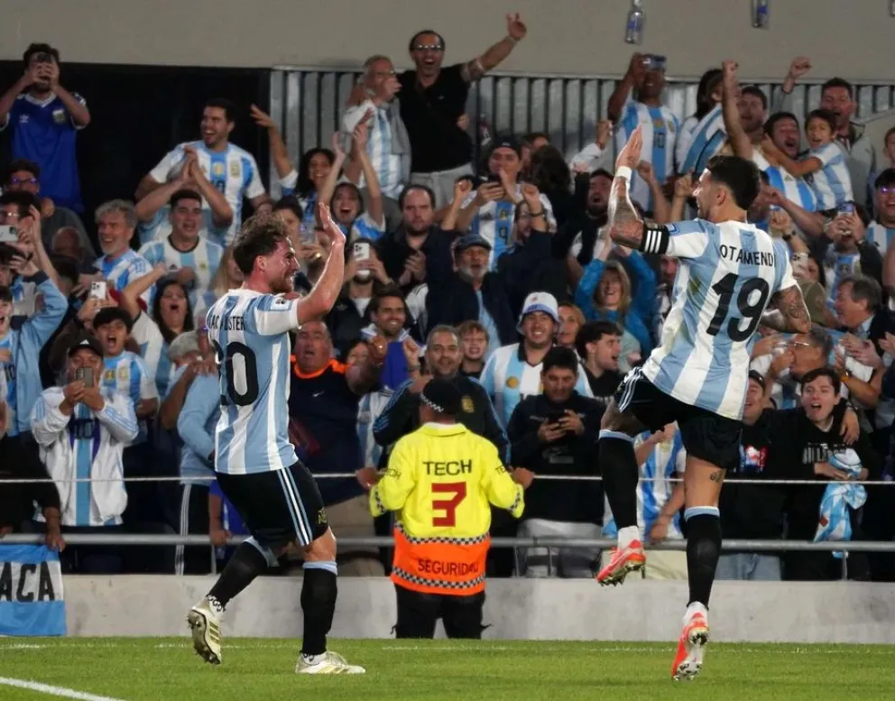 Con la clasificación al Mundial asegurada, Argentina goleó a Brasil 4 a 1 con un desempeño brillante
