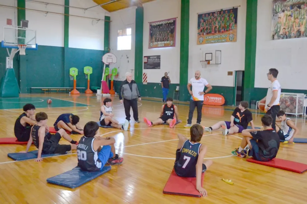 El básquet masculino concentró en Rawson y Comodoro