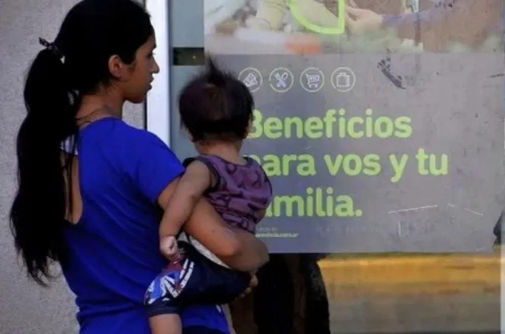 ANSES oficializó aumento del 2,40% en asignaciones familiares desde abril