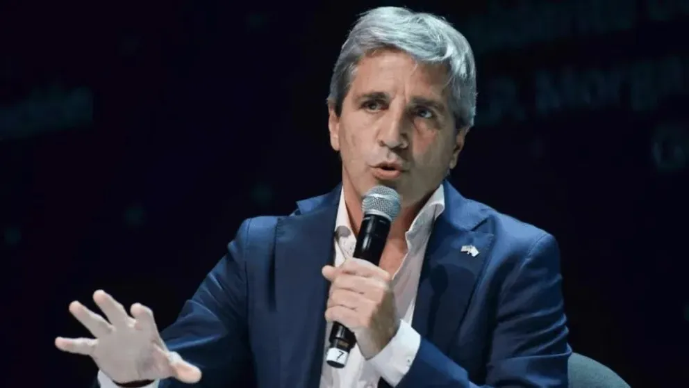 Caputo confirmó que el acuerdo con el FMI será por USD 20.000 millones