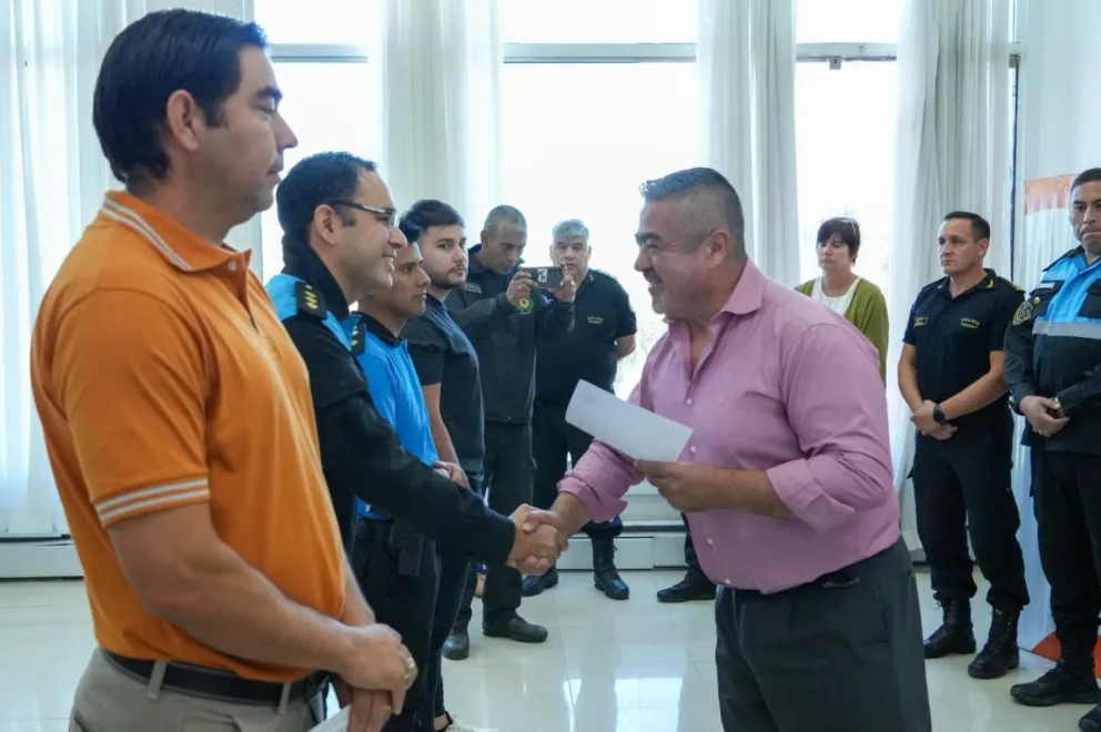 La Policía del Chubut se capacitó en verificación e identificación de automotores