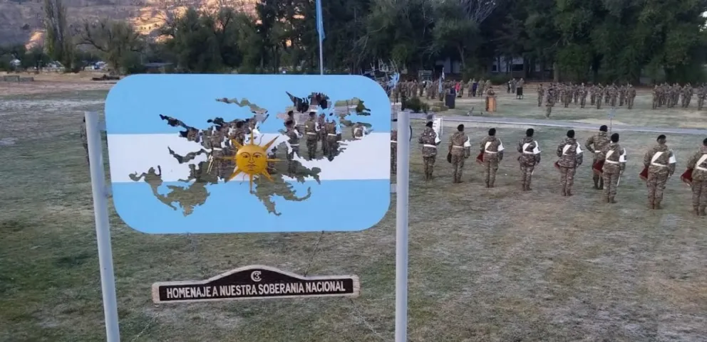 Esquel se prepara para una emotiva vigilia en honor a los héroes de Malvinas