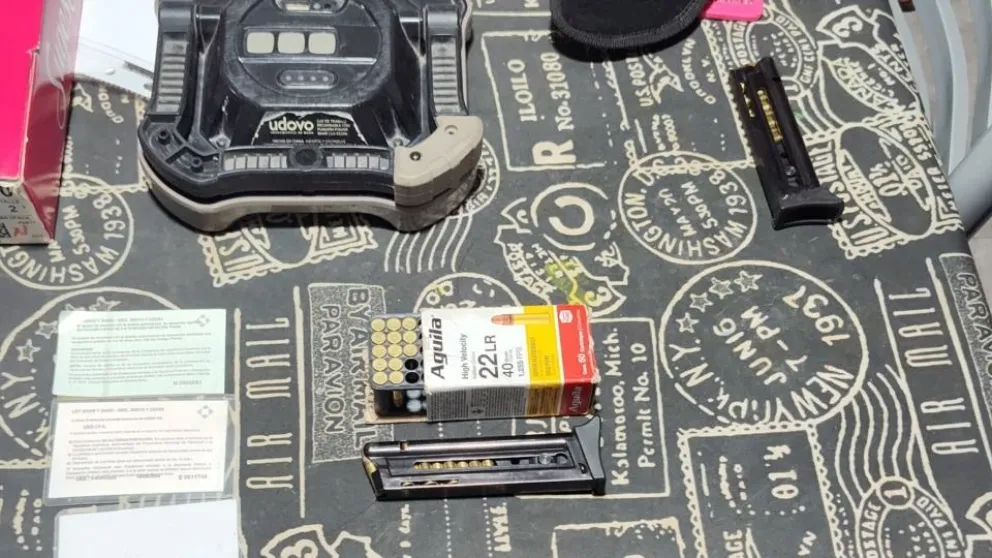 Violencia de género en Trelew: una mujer denunció a su expareja y la policía secuestró un arma de fuego