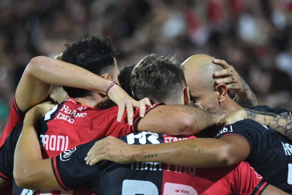 Fecha 11 de la Copa de la Liga: goleadas, cambios de liderato y un fin de semana vibrante