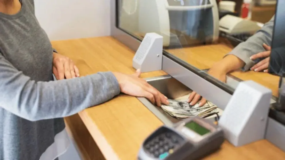 Cierran los bancos de todo el país por tres días; el primero será esta semana