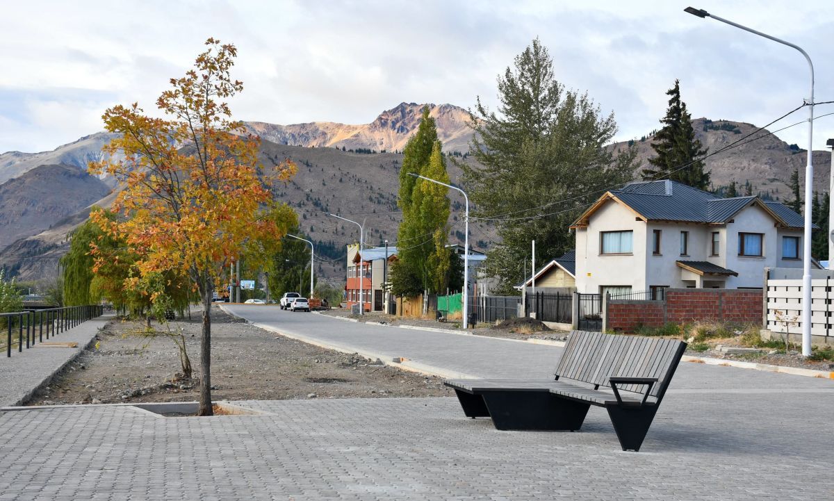 El municipio continúa con importantes obras para mejorar la urbanización de Esquel
