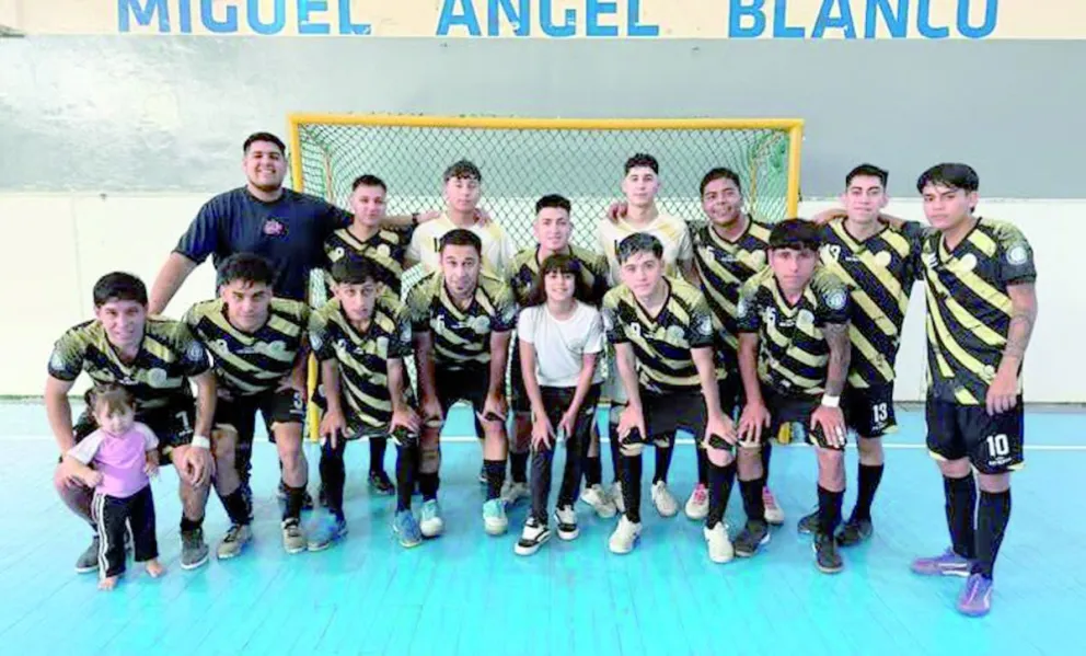 Goleada de Halcones para ubicarse en la cima